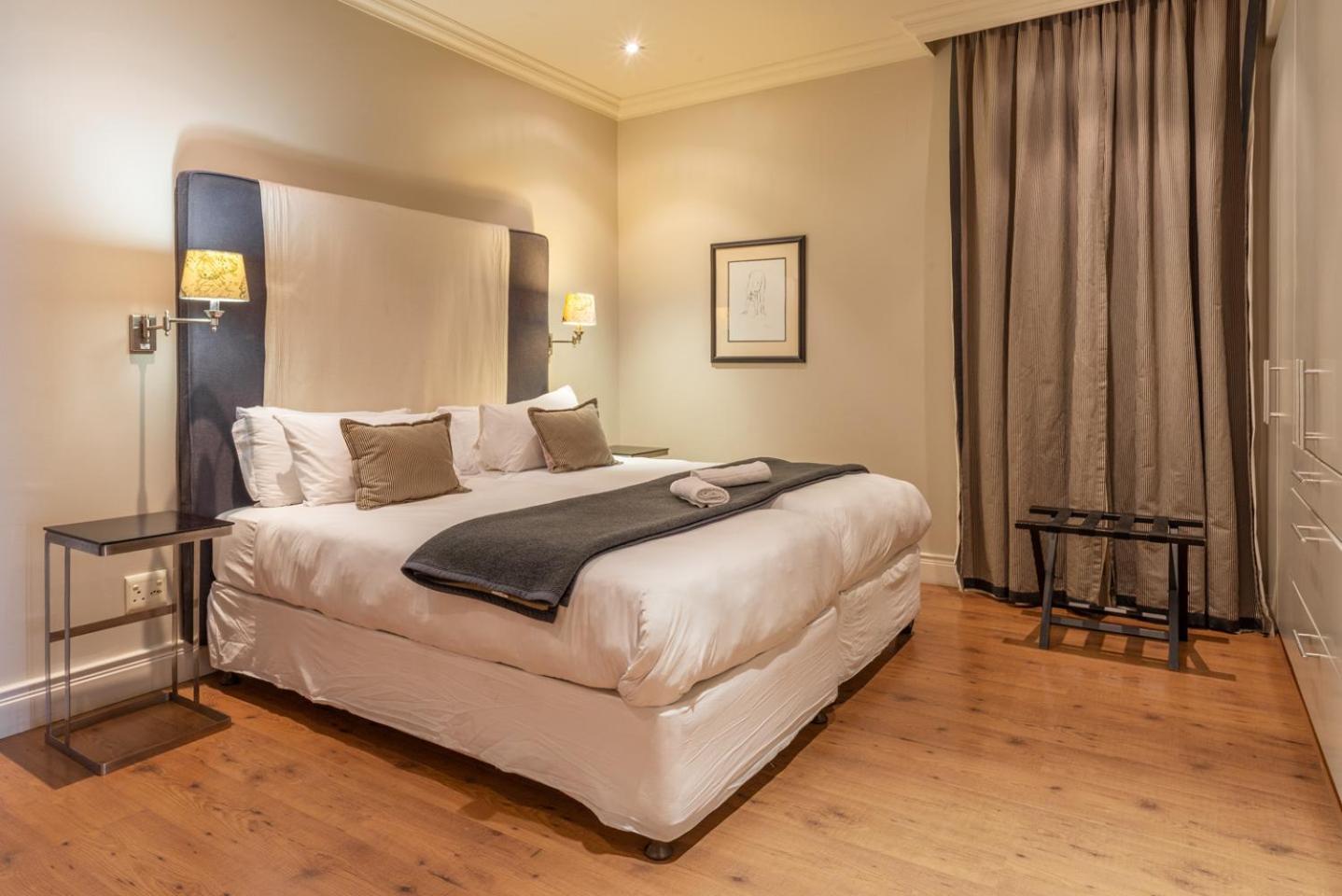Cape Royale Luxury By Nivar