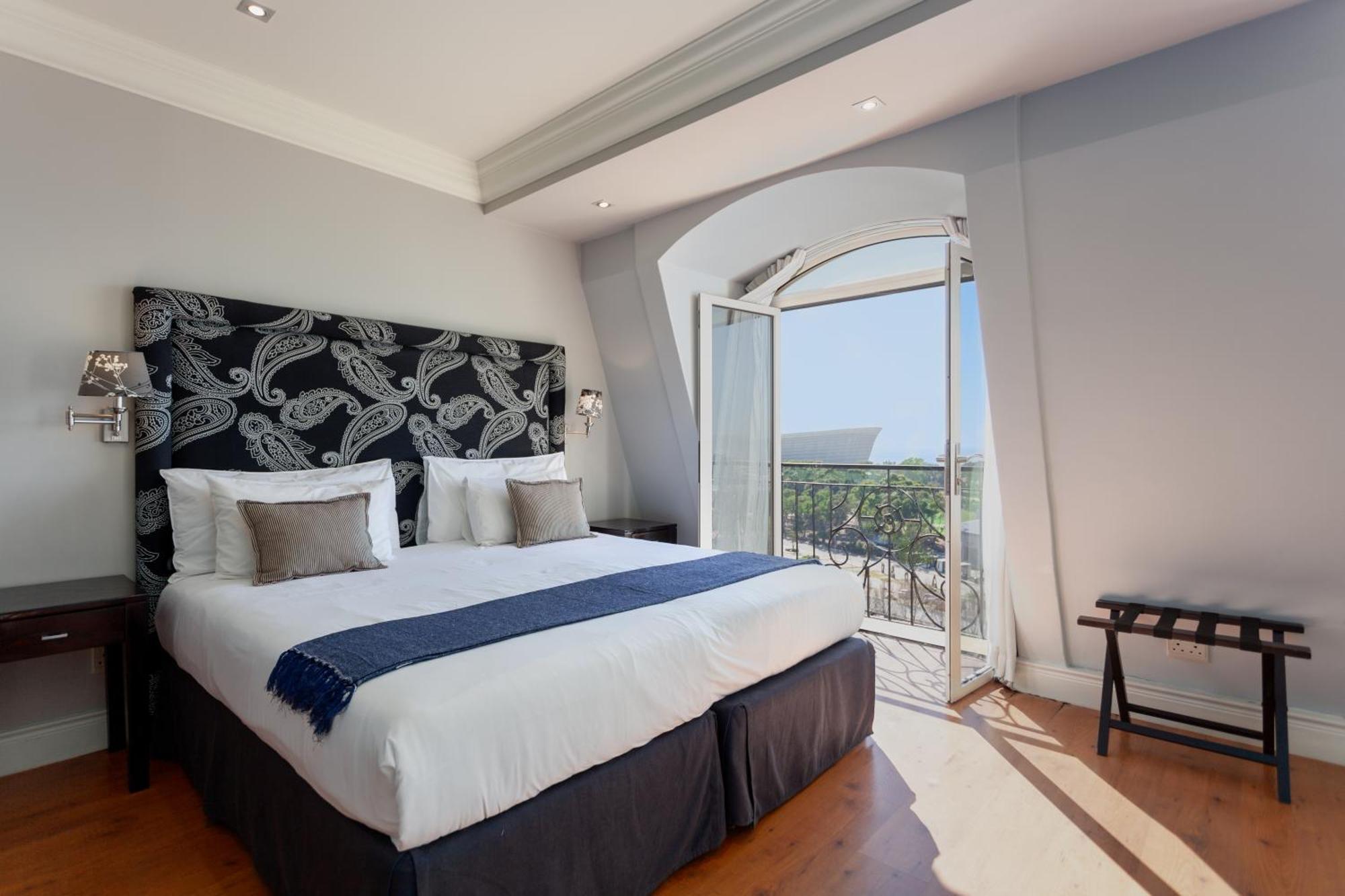 Cape Royale Luxury By Nivar Apartment *