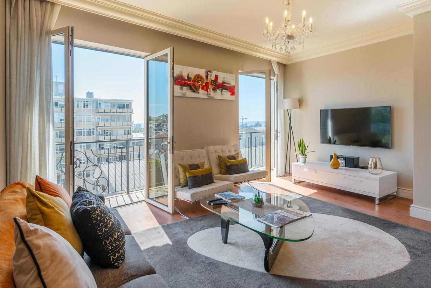 Cape Royale Luxury By Nivar Apartment Cape Town