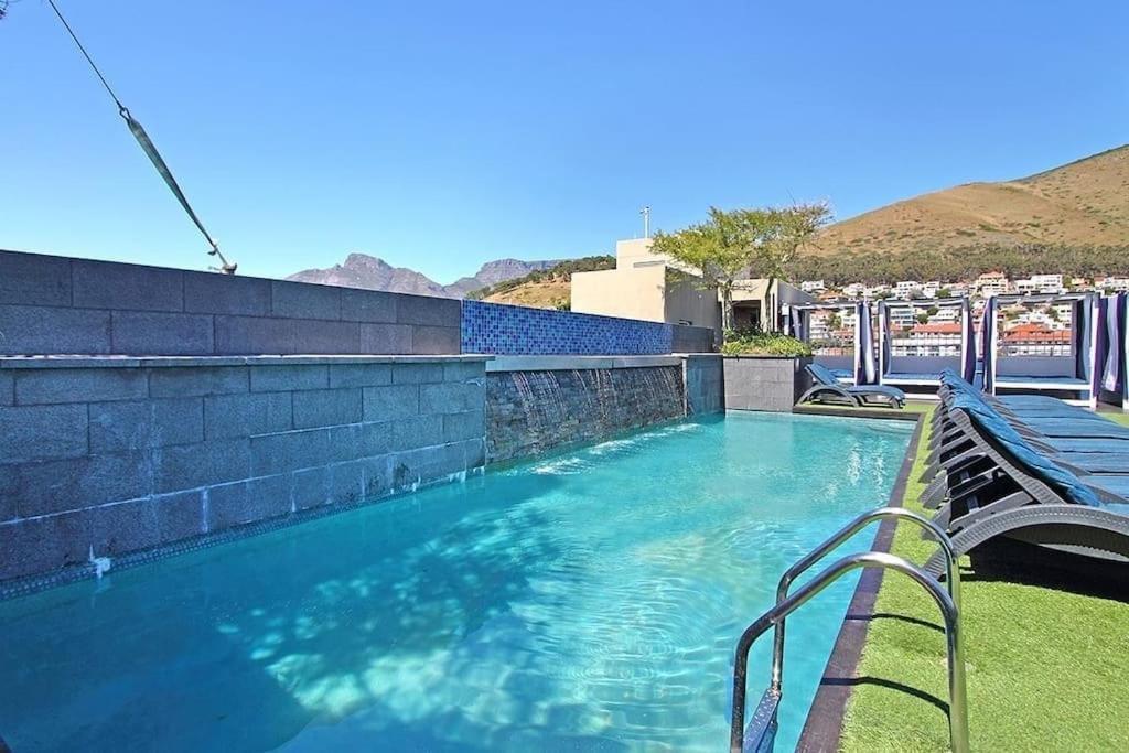 Cape Royale Luxury By Nivar Apartment Cape Town
