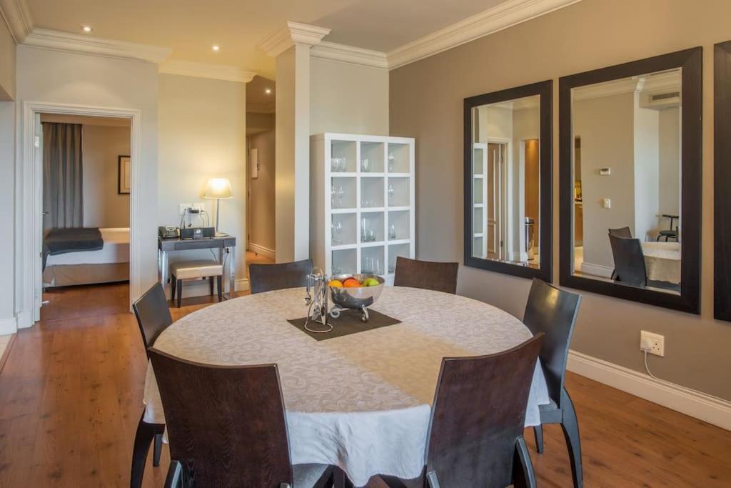 Apartment Cape Royale Luxury By Nivar